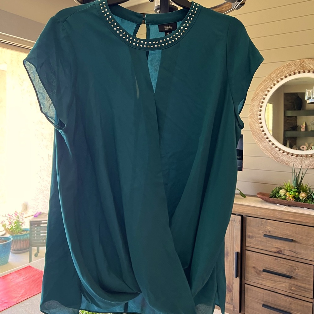Drape front blouse, beautiful teal color